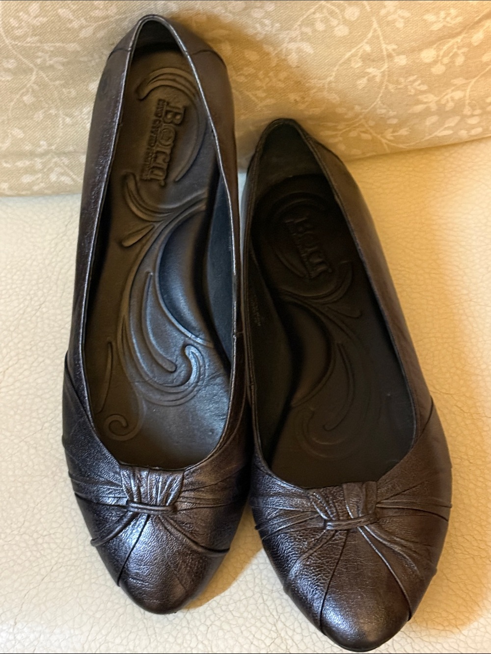 Born Liddy Metallic Pewter Gray Ballet Leather Pointed-Toe Flats
